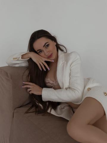 Проститутка Лейла, 23 года, г. Деревянка